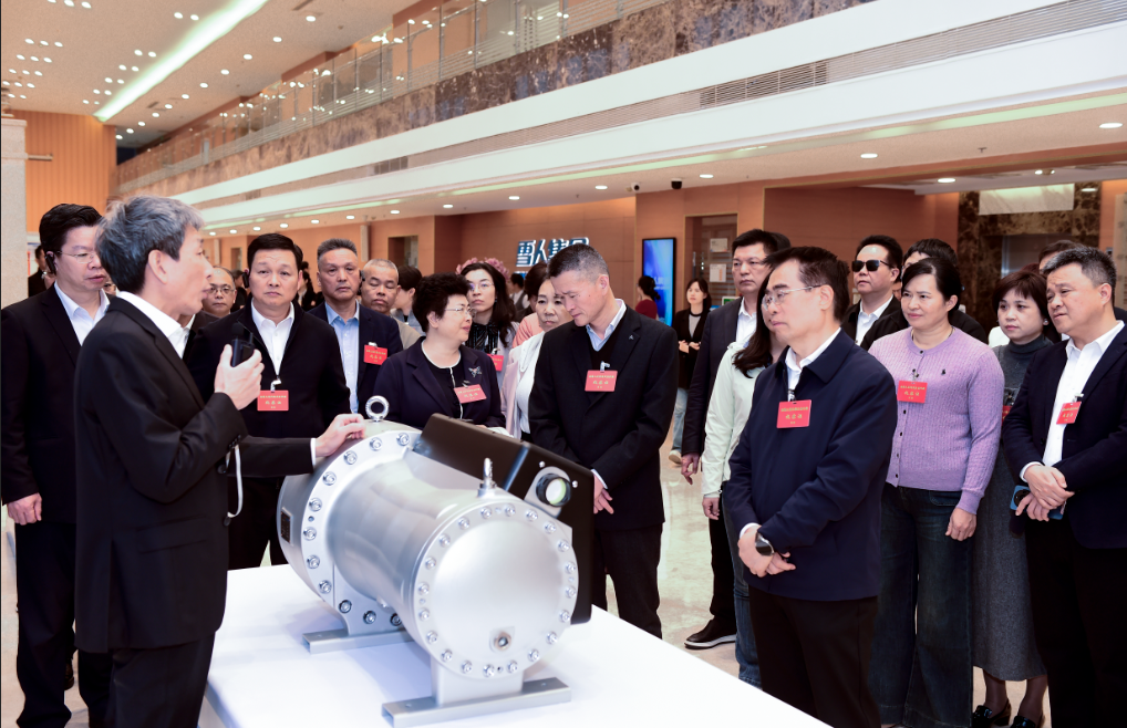 JDB电子动态|福建省全国人大代表视察JDB电子集团